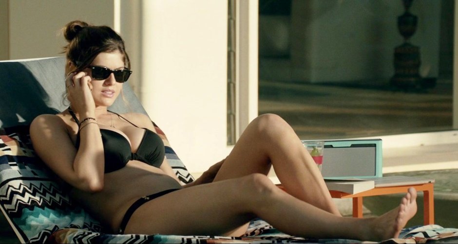 Alexandra Daddario Damn San Andreas
