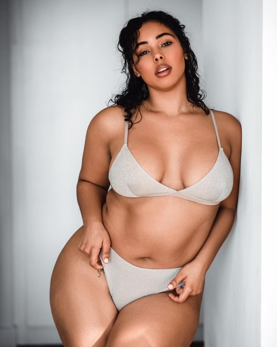 Alicia Castro Plus Saiz