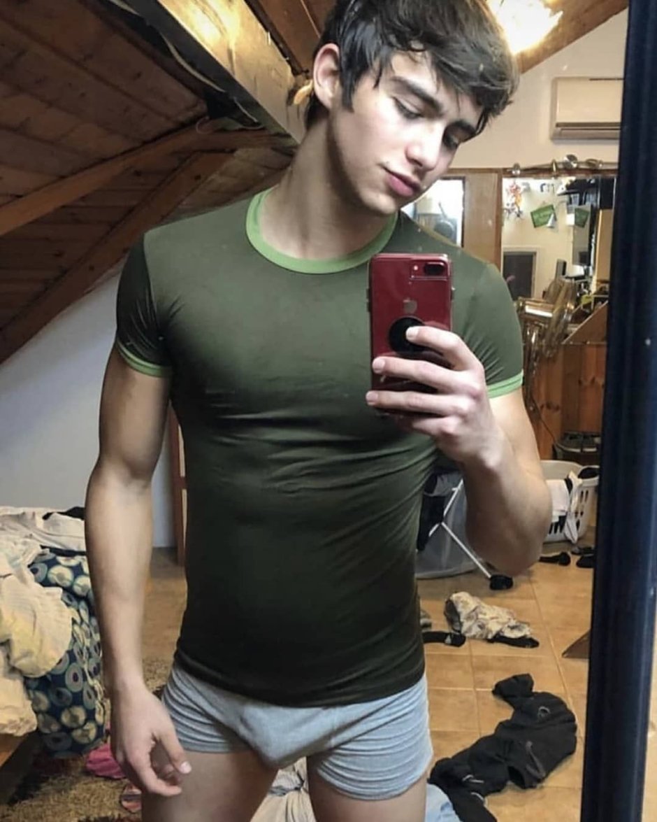 Gay Active