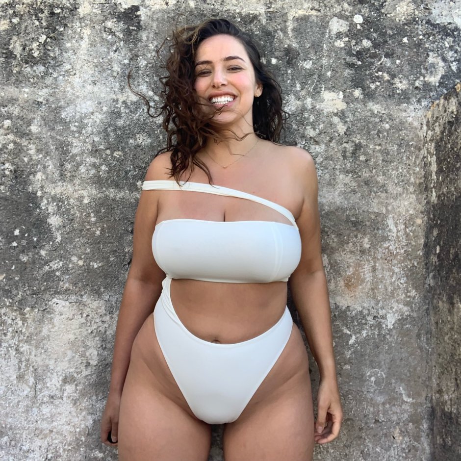 Jada Sezer Bikini