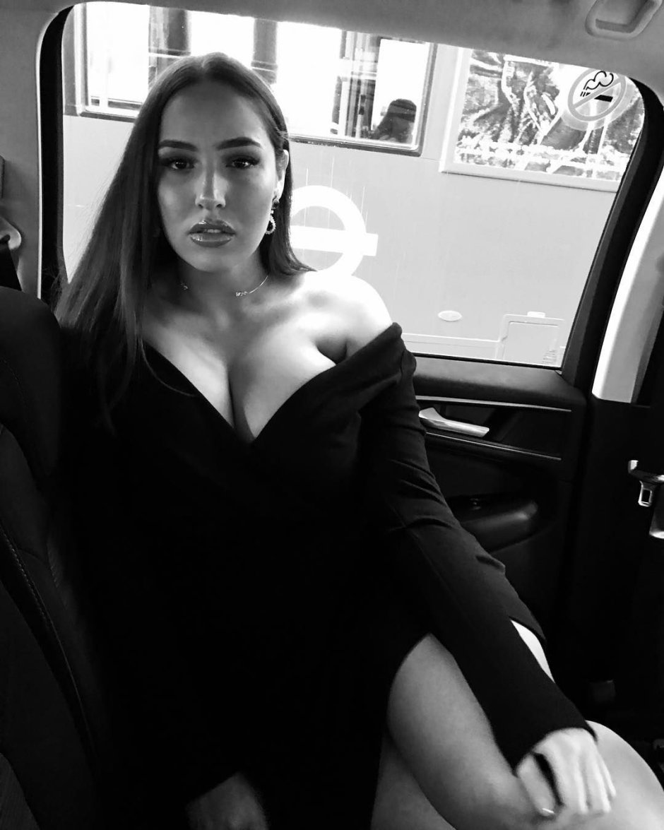 Jada Sezer Hot