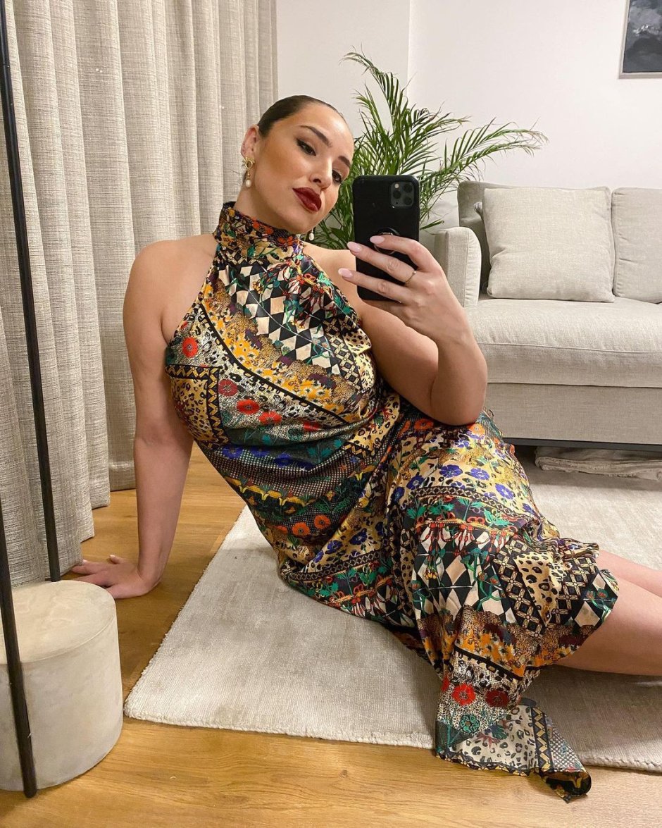 Jada Sezer Instagram