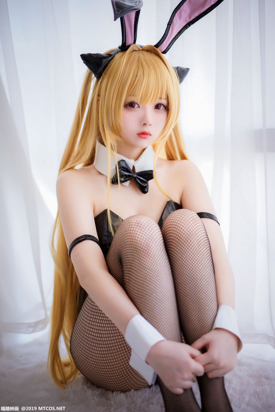 Hana Bunny naked cosplayersha