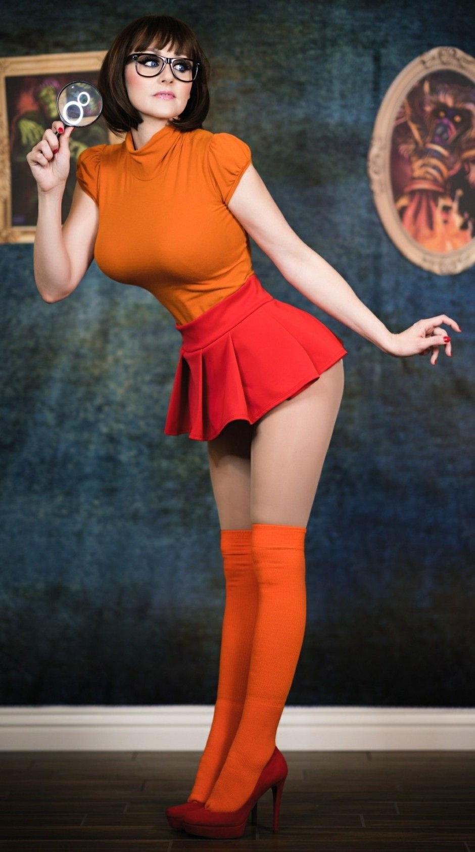 Skubobi Duelma and Daphne cosplay