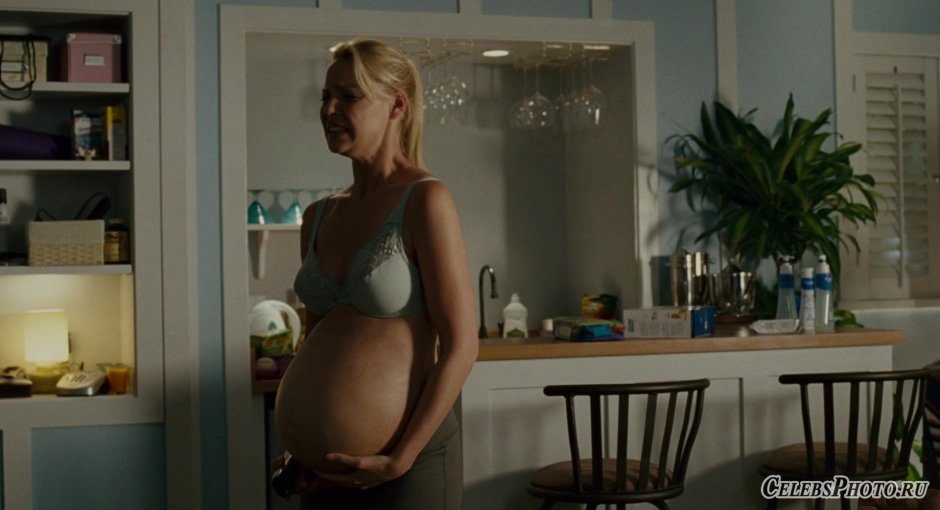 Katherine Heigl 100 girls and one in the elevator