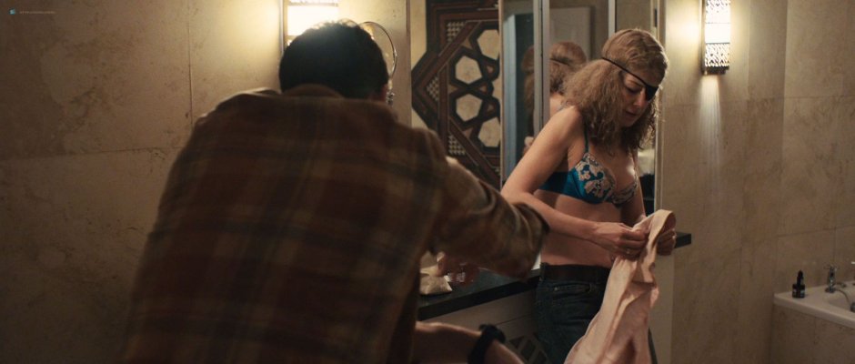 Rosamund ration is hot