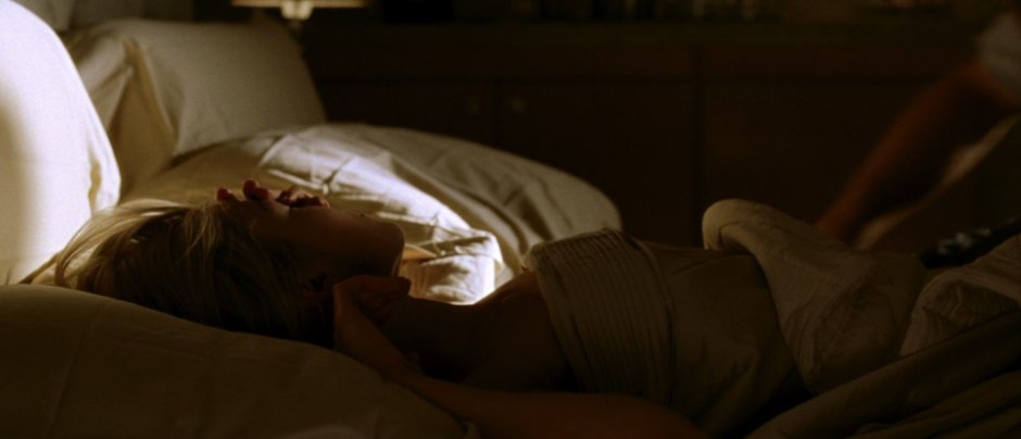 Rosamund Payk Jack Reacher Decolith
