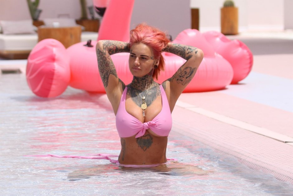Jamma Meisi Big breasts