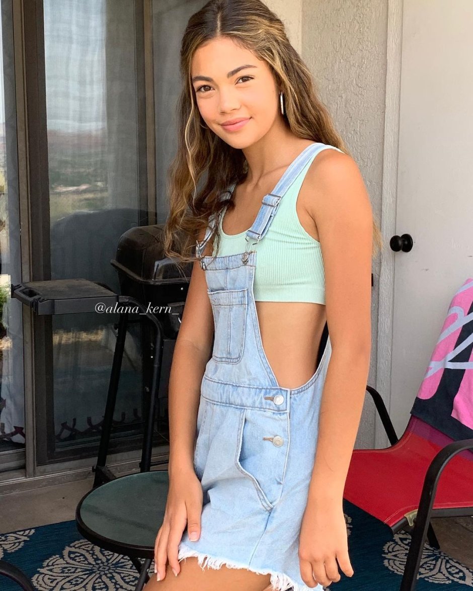 Yana Glushchenko merged