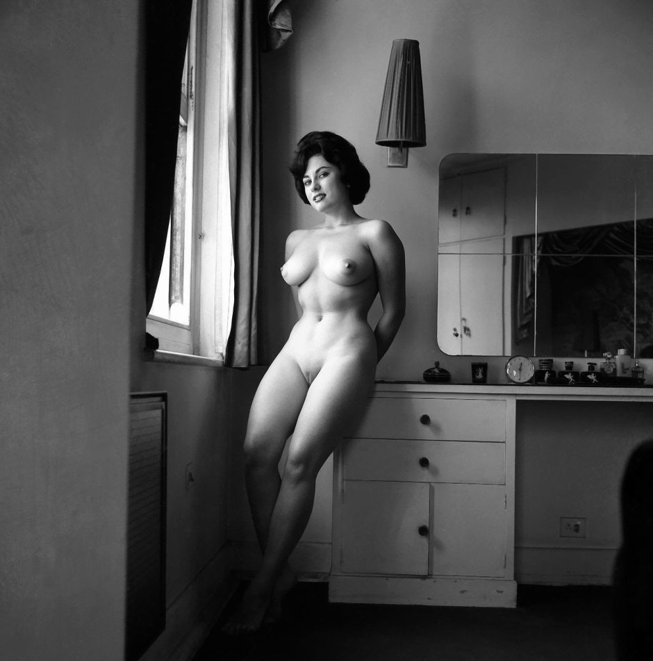 Erotic photos Nola Palmer