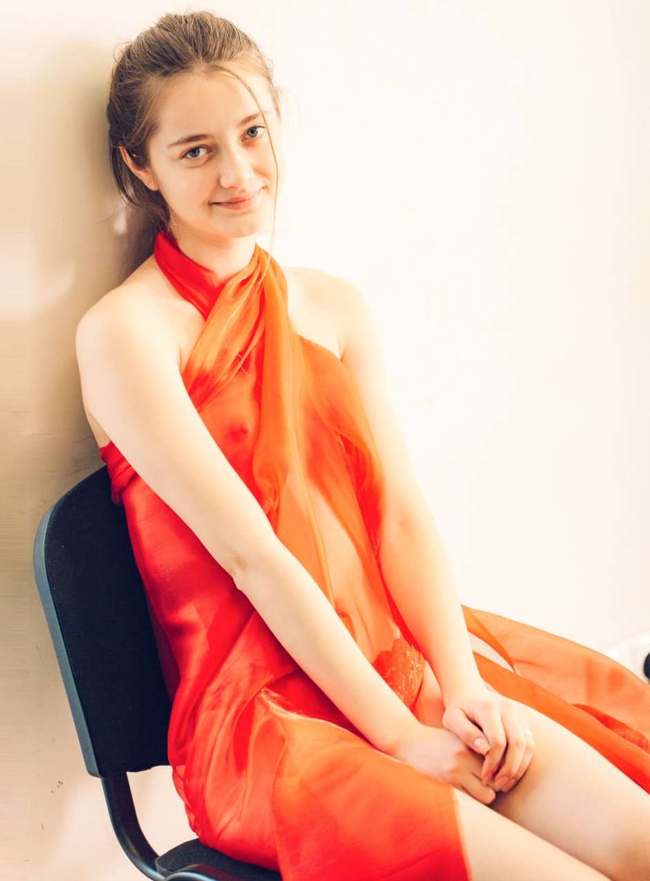 Anna Tsaralung Model