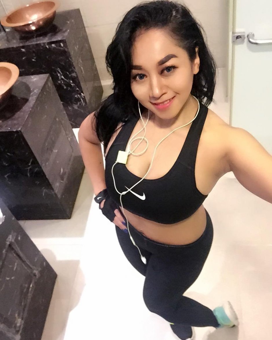Cerita devasa dg tante