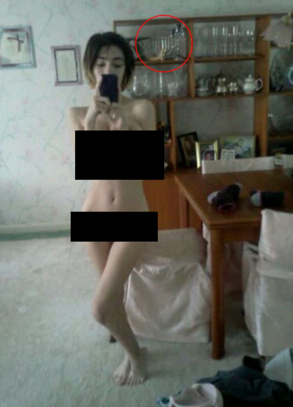 Ebigail Shapiro Topless