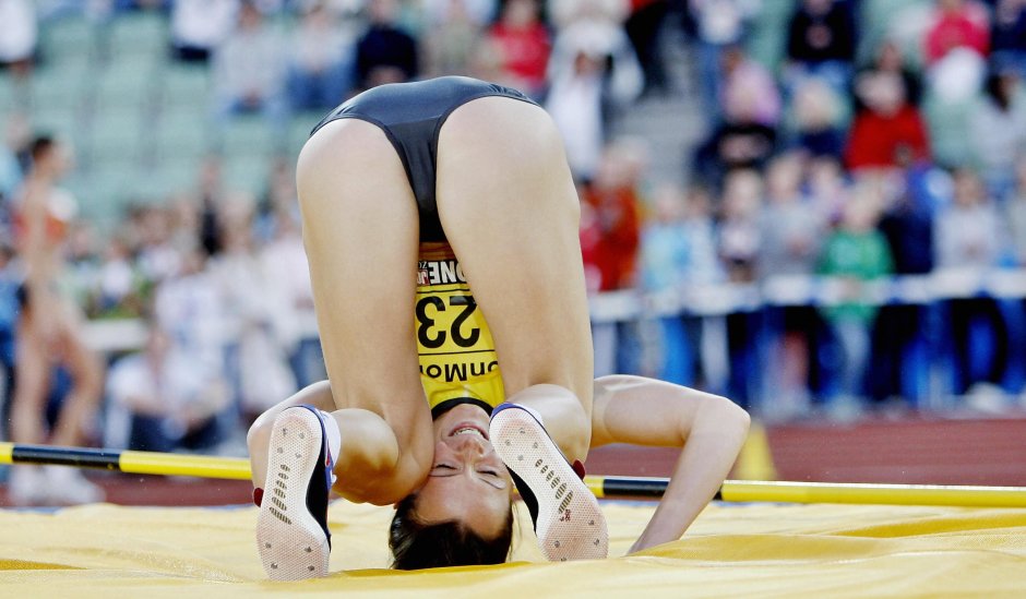 Elena Isinbaeva buttocks