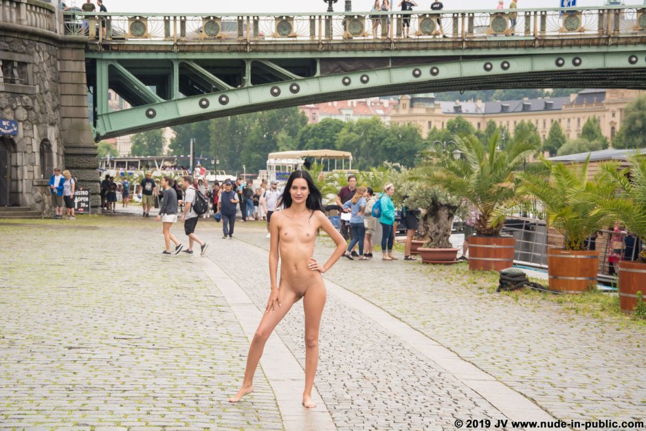 Antonia sainz naked walks around the city