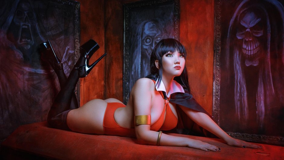 Helly Valentine Vampirella,