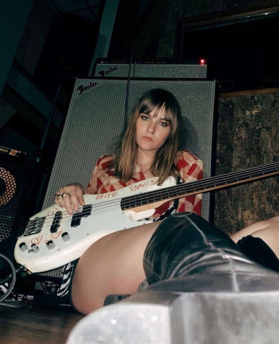 Basist Maneskin Victoria