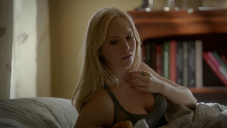 Caroline don't go to light