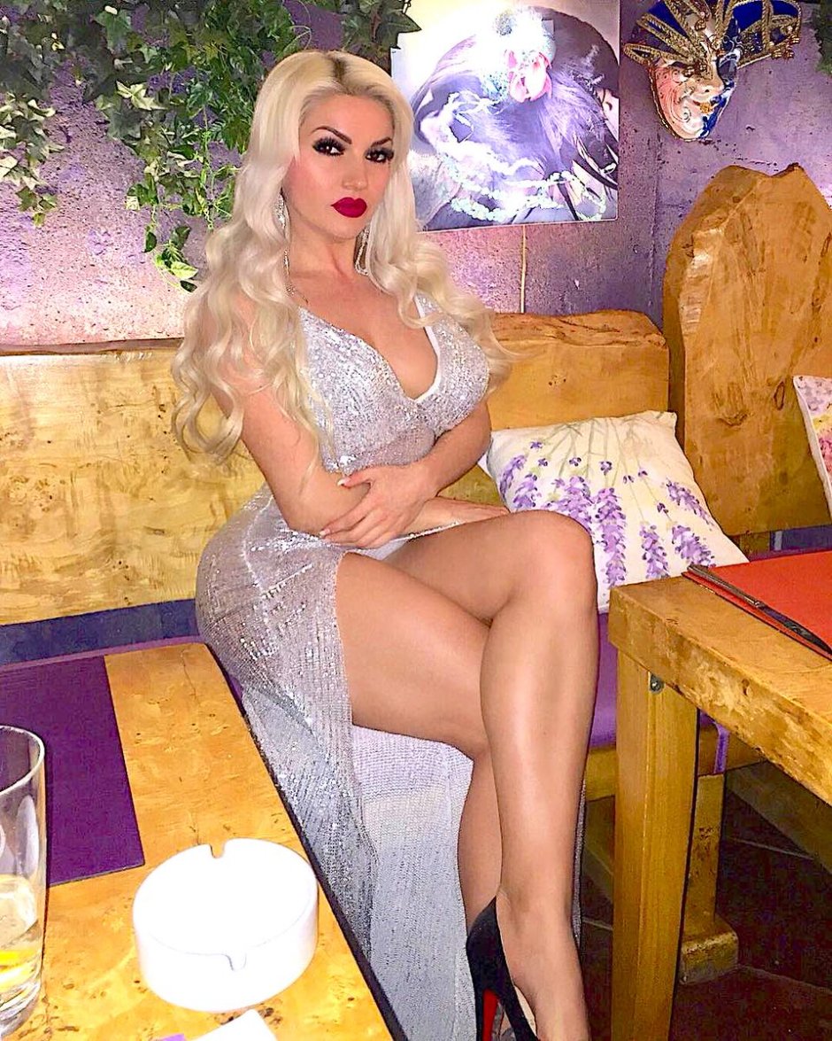 Jolena Jensen spread