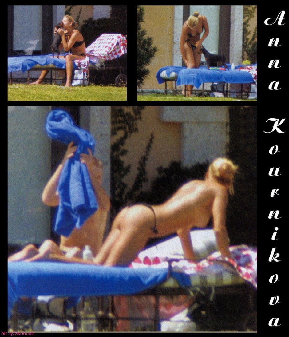 Anna Kournikova without panties