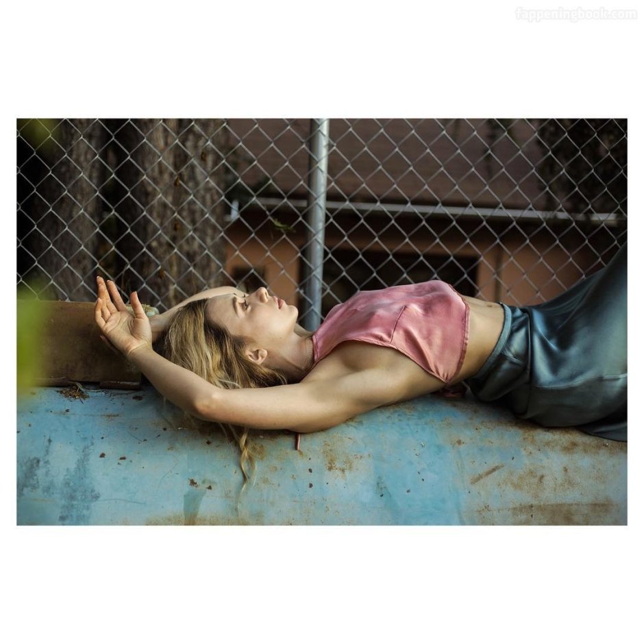Olesya Rulin and Lucas robbed