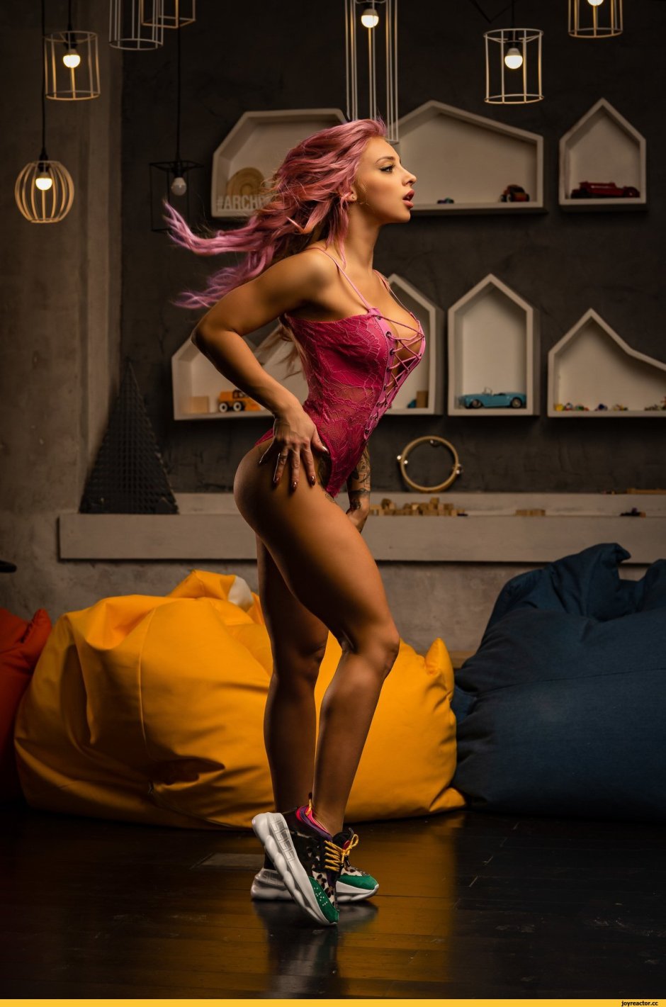 Julia Abramova Abrams