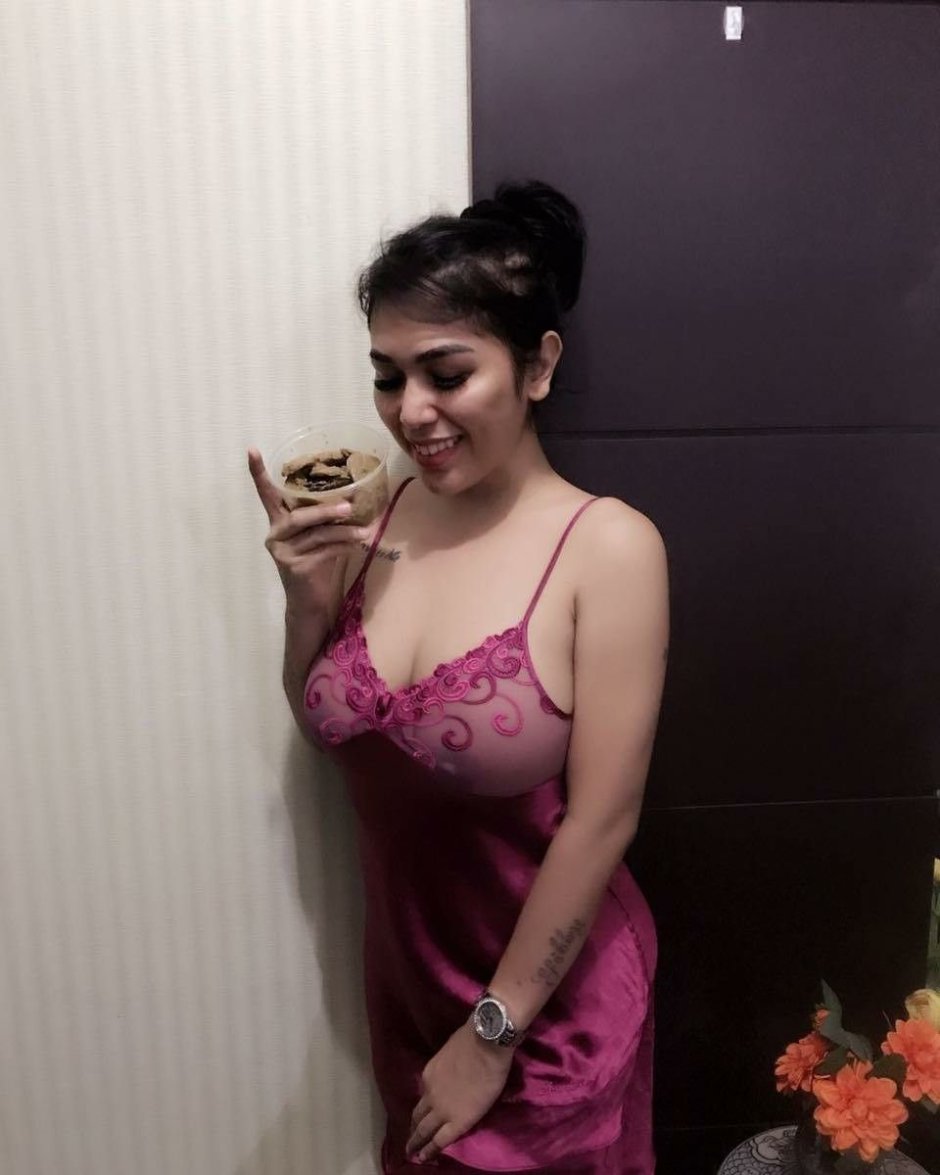 Rheana Adisty