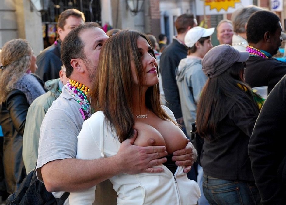 Event of the girl Topless