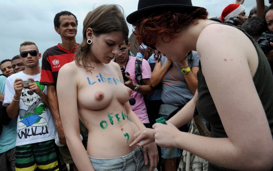 Naked boobs at the rock festival