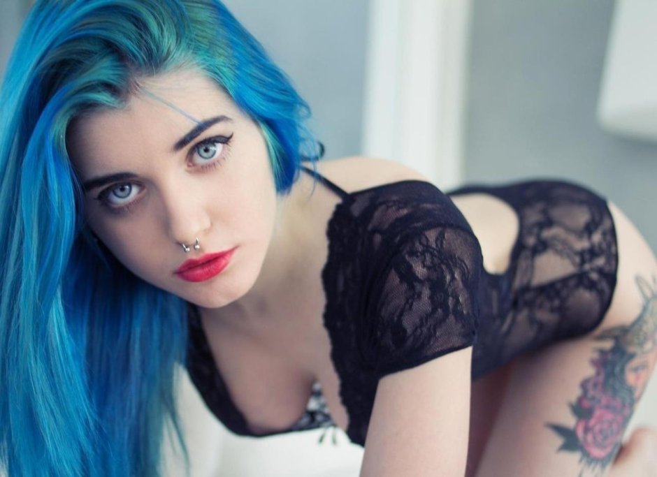 Elizabeth Rosadaeva Suicide Girls