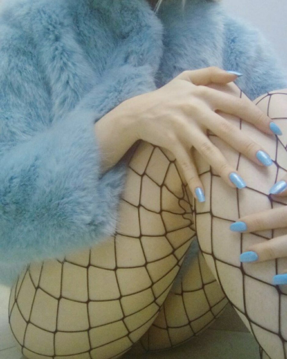 Aesthetics gently blue girl