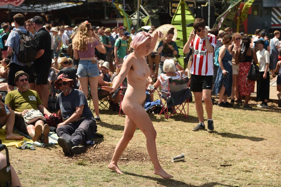 Hippies naked at the festival