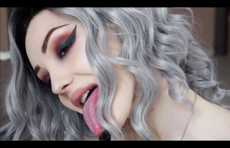 Sasha Rose Julia Usova