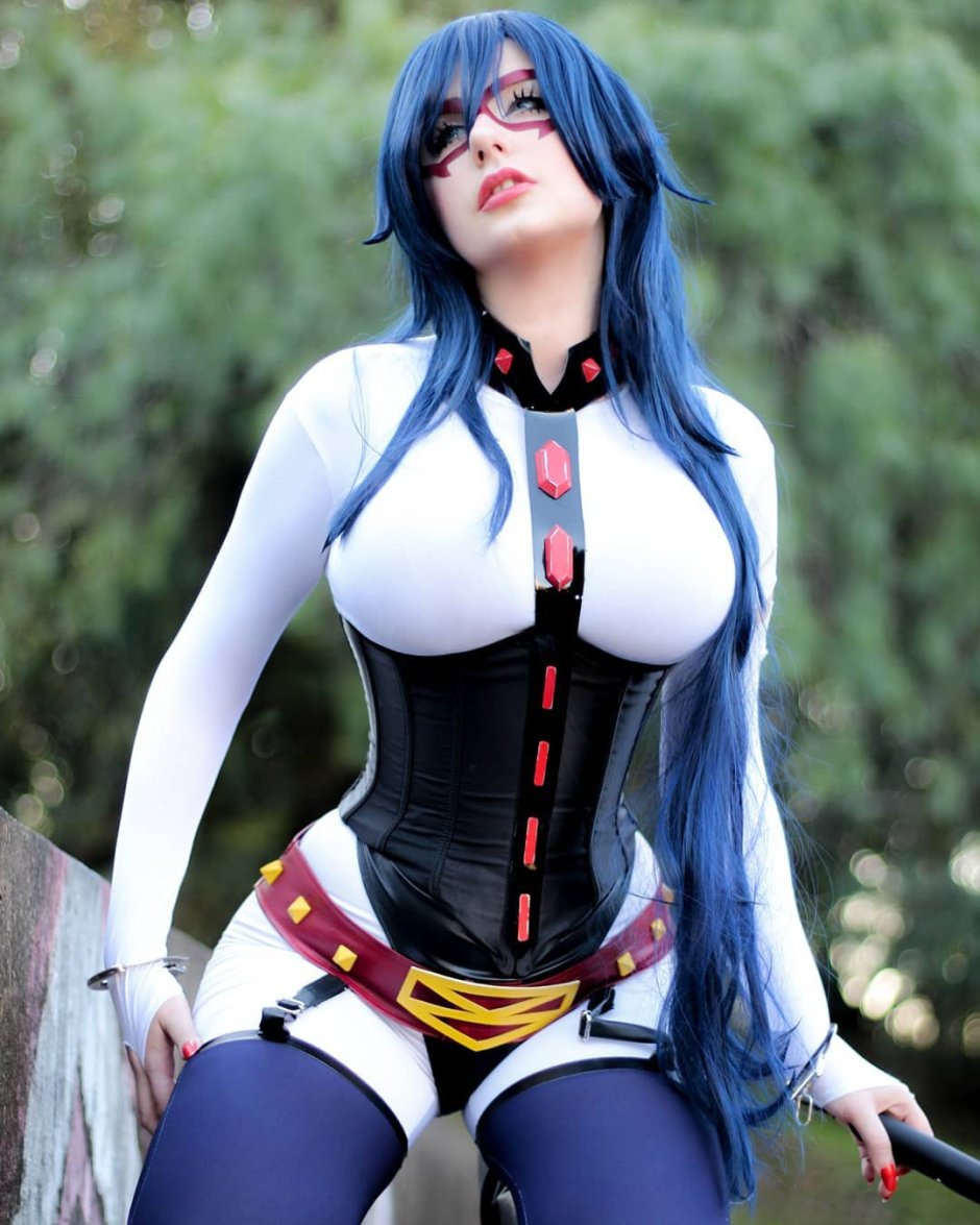 Miss Marvel Ero Cosplay