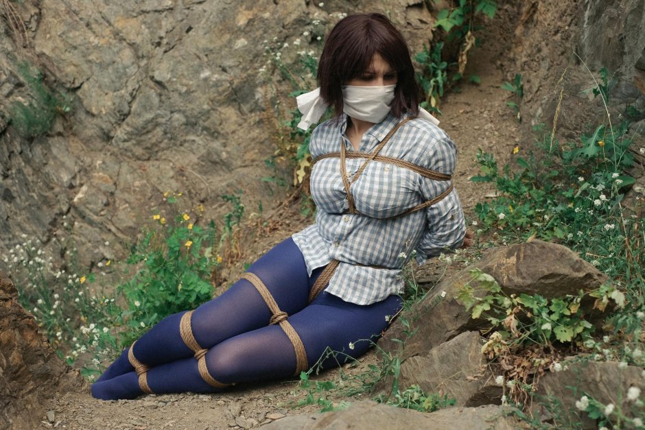 Elena Samko Caucasian captive