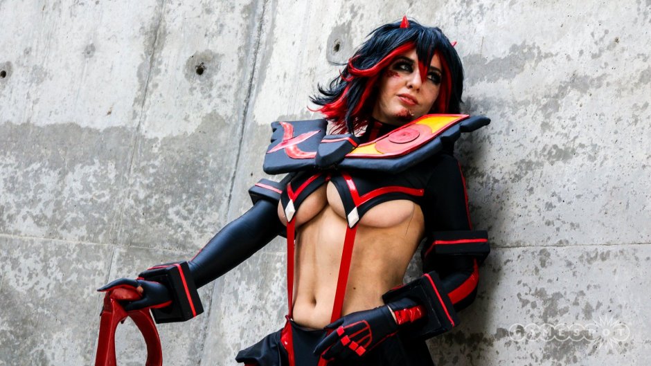 Xin Yan Genshin Cosplay