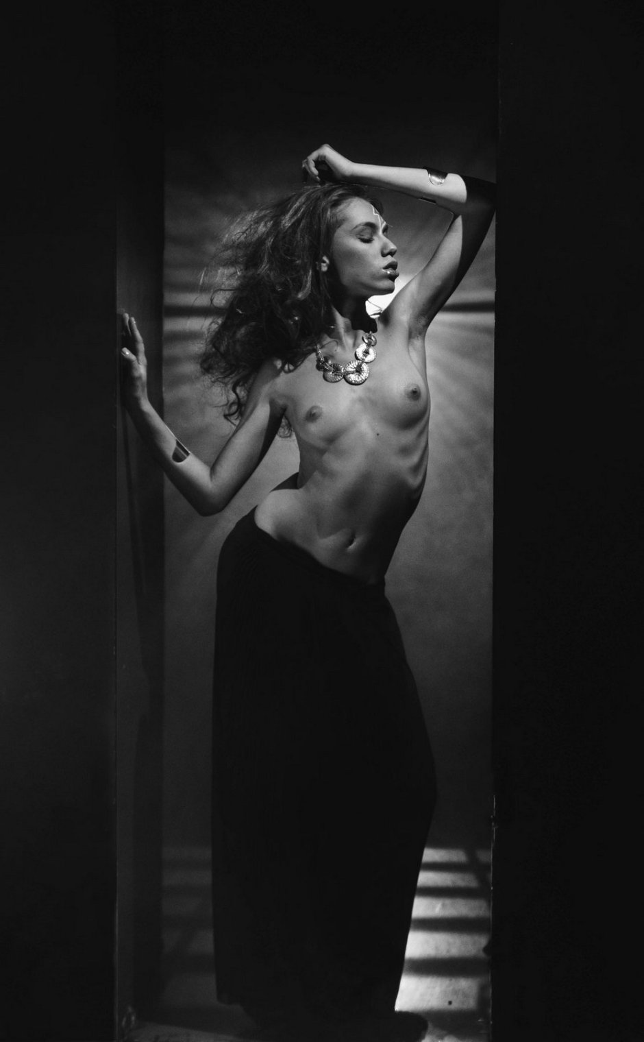 Sensual "nude" Daria Klepikova