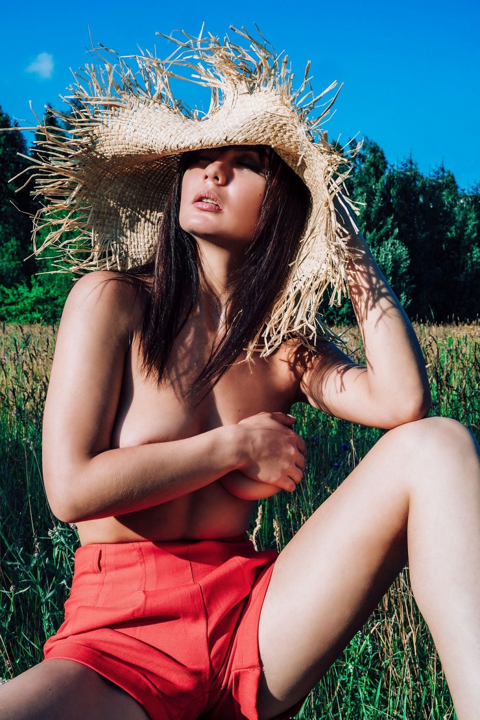 Daria Mishchenko actress naked