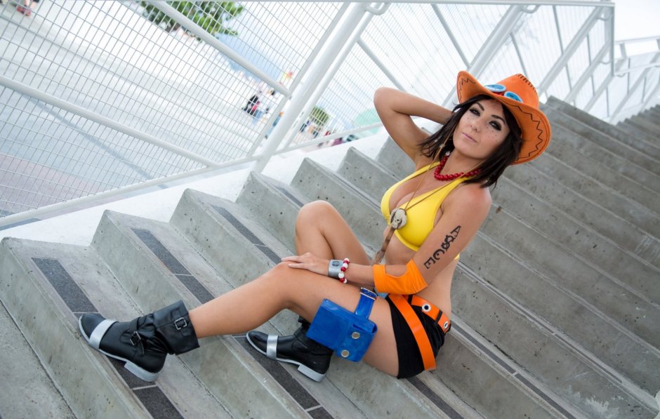 Luxlo cosplay