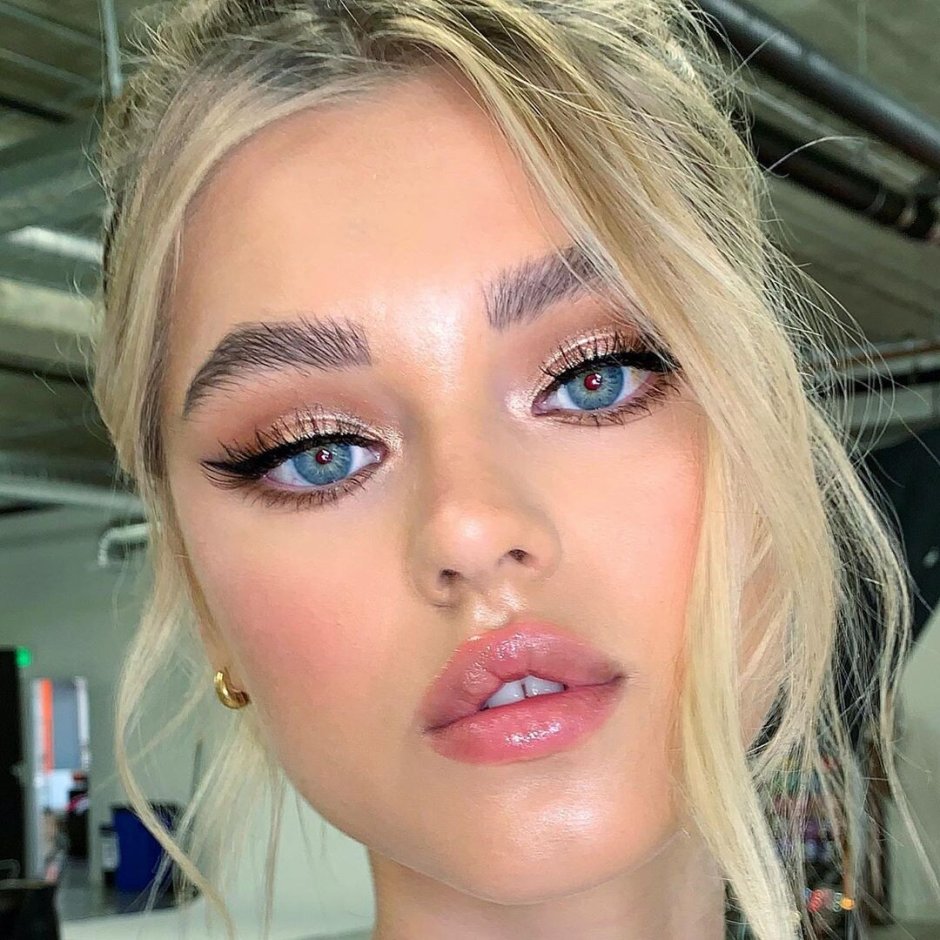 Alina Deripaskina model