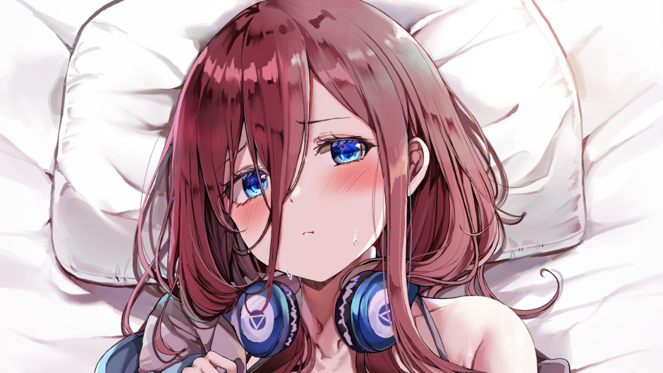 Nakano miku headphones