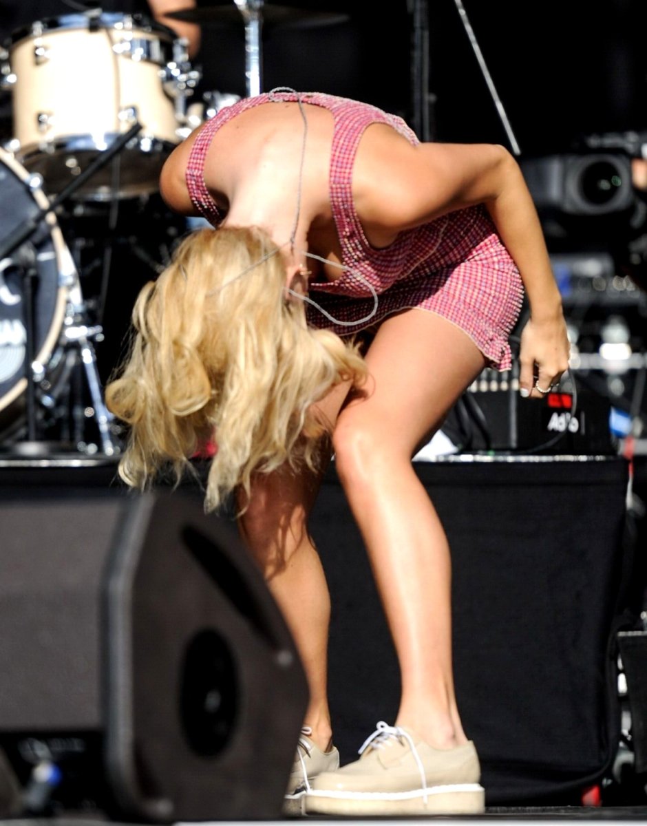 Pixie Twitter