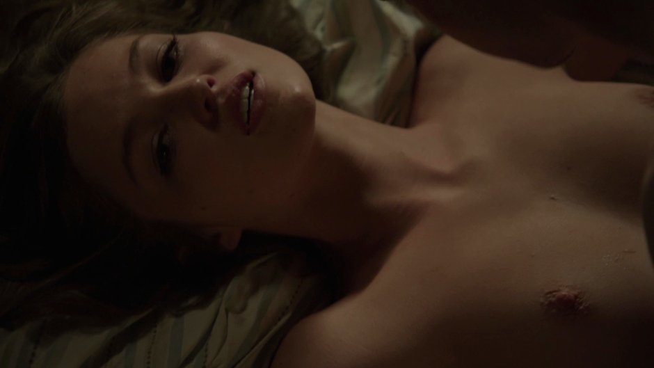 (Lili Simmons) Lily Simmons Nude