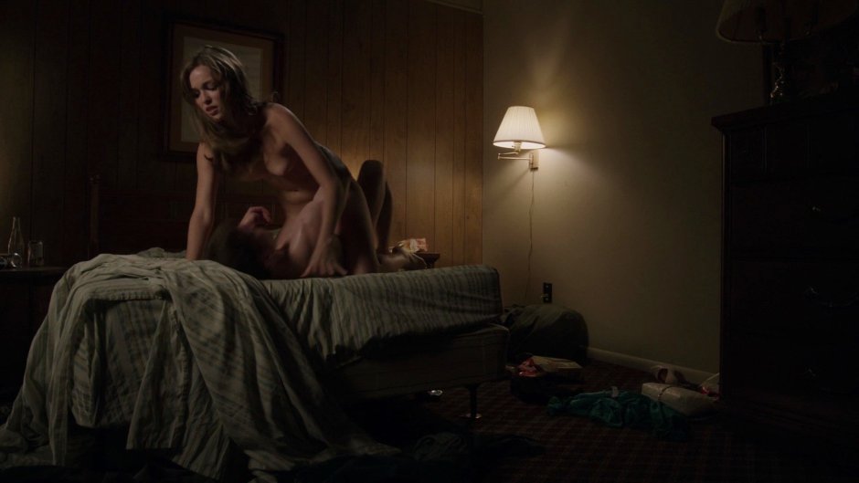 Erotic scene with Lily Simmons - Banshee (2013)