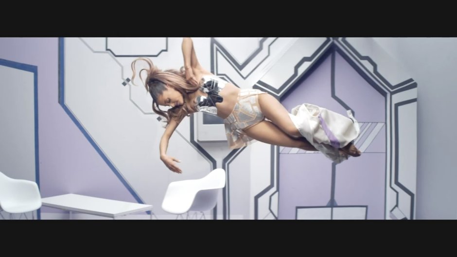 Ariana Grande Break Free