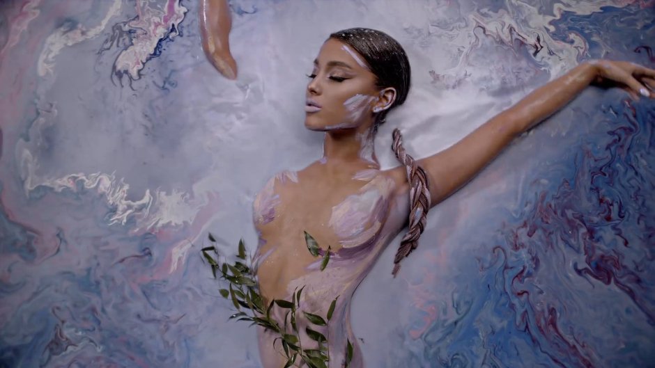 Ariana Grande God is a woman