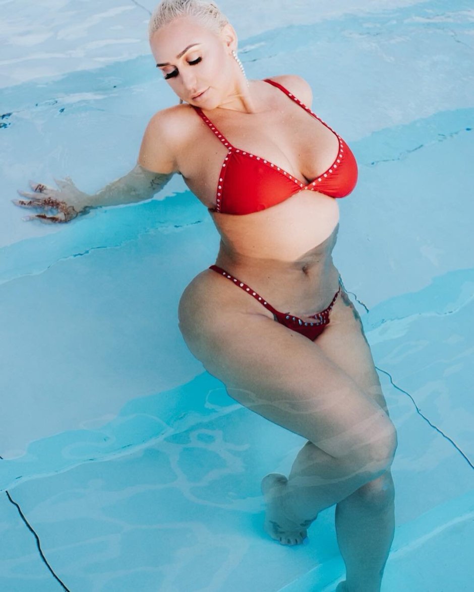 Nina Kayy 2022