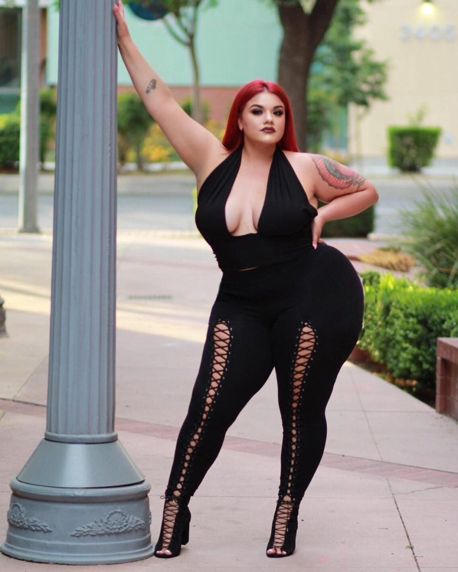 Stefani Gonzalez Leggings