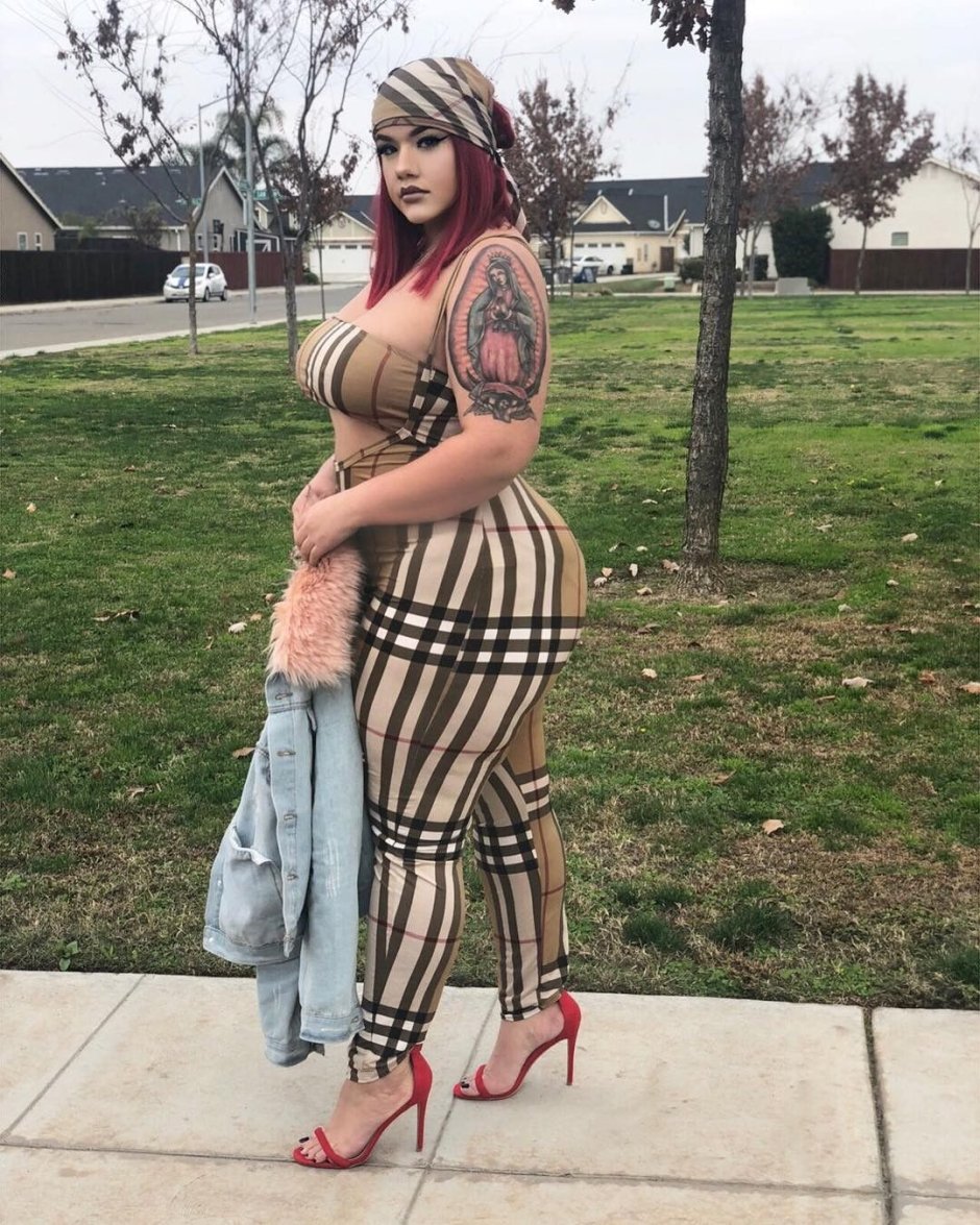Stefani Gonzalez Plus Size Model