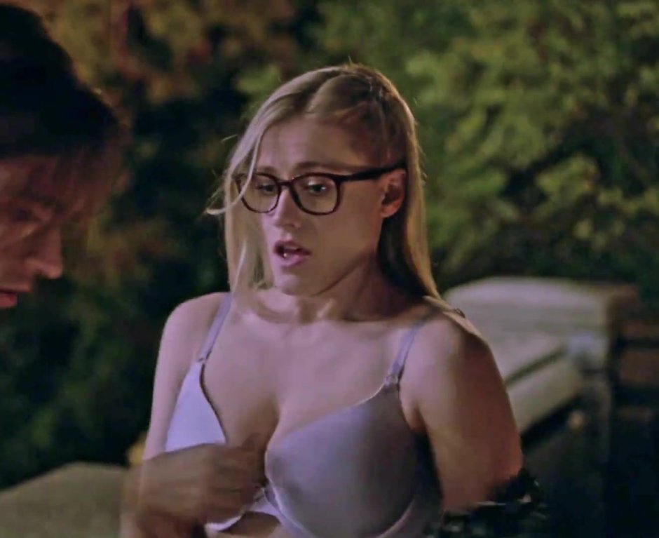 Olivia Dudley Hot
